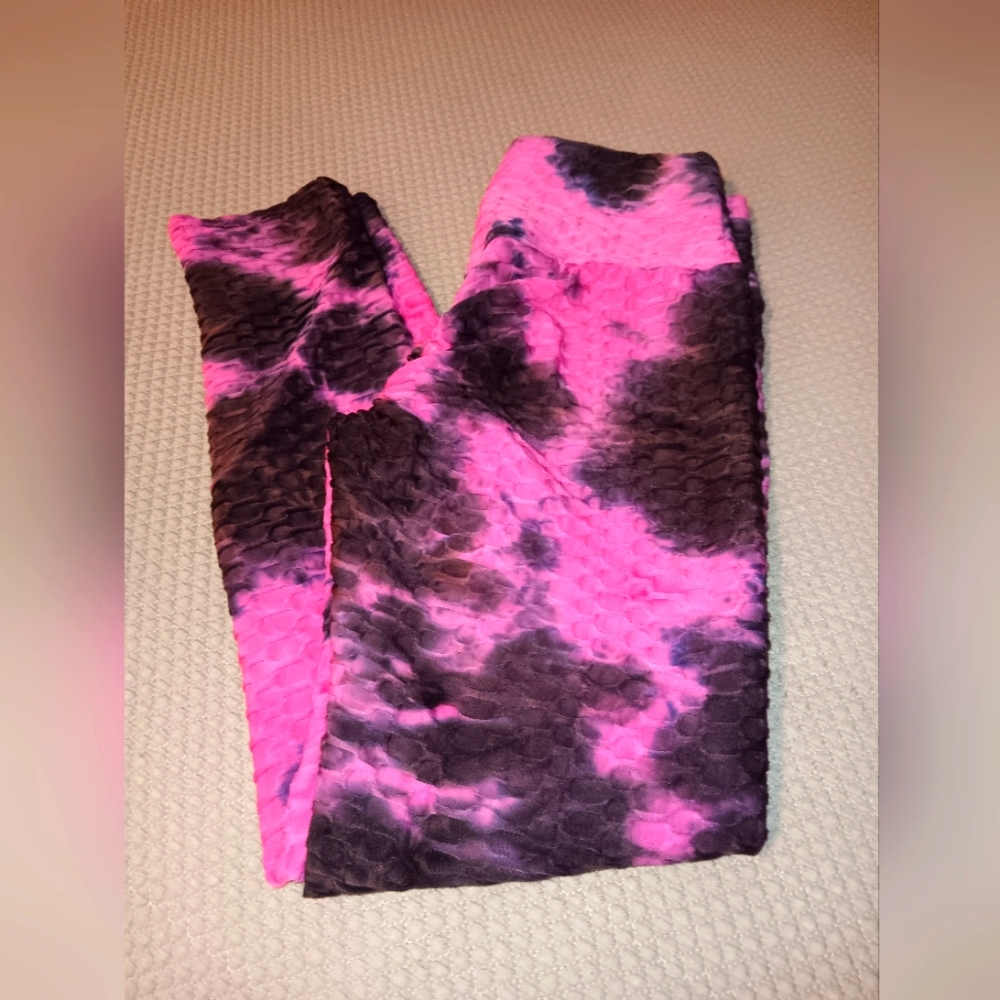 Scrunch leggings size large